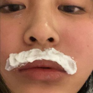 Meet your Posher, Yue